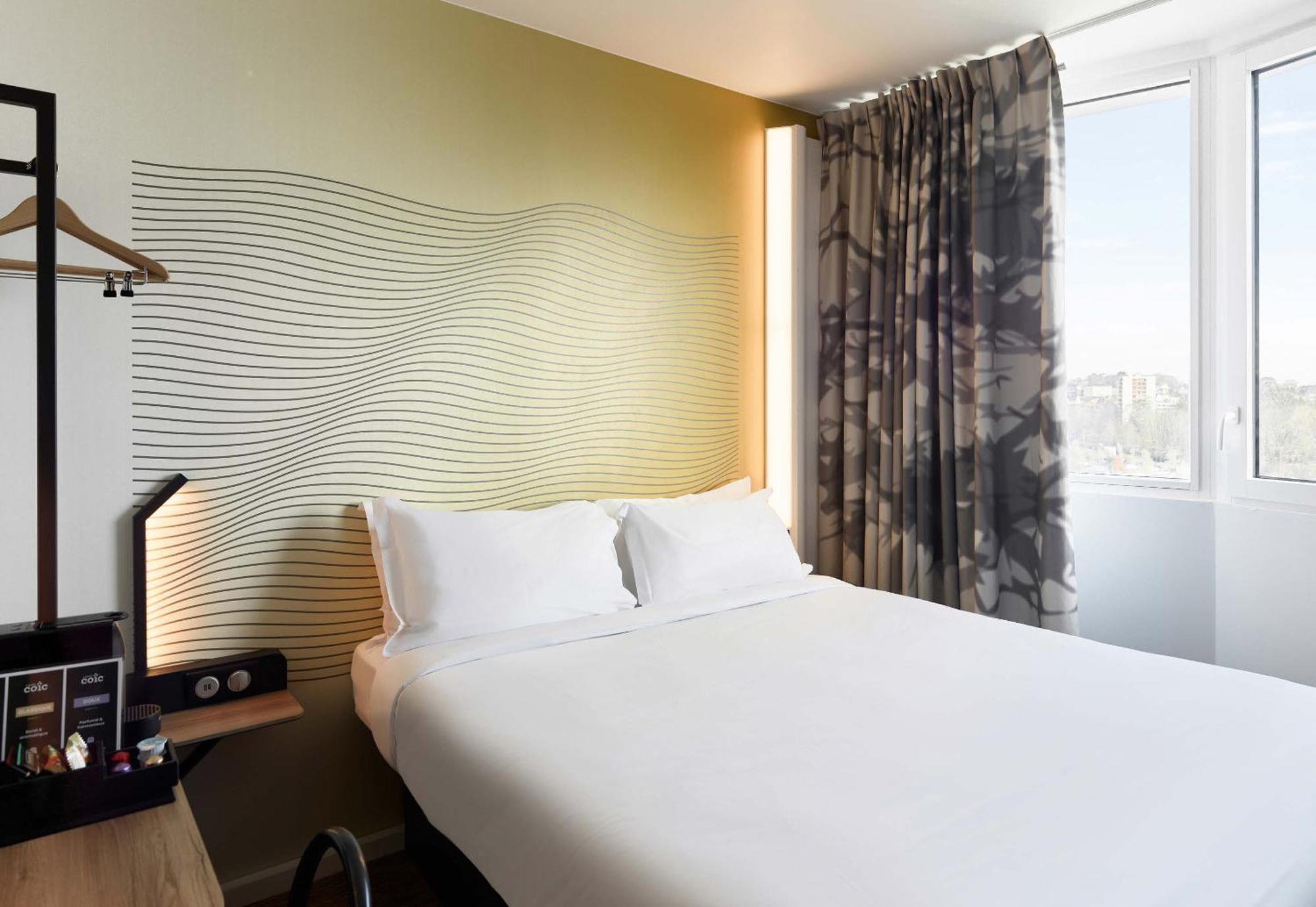 B&B Hotel Massy Gare Tgv 外观 照片