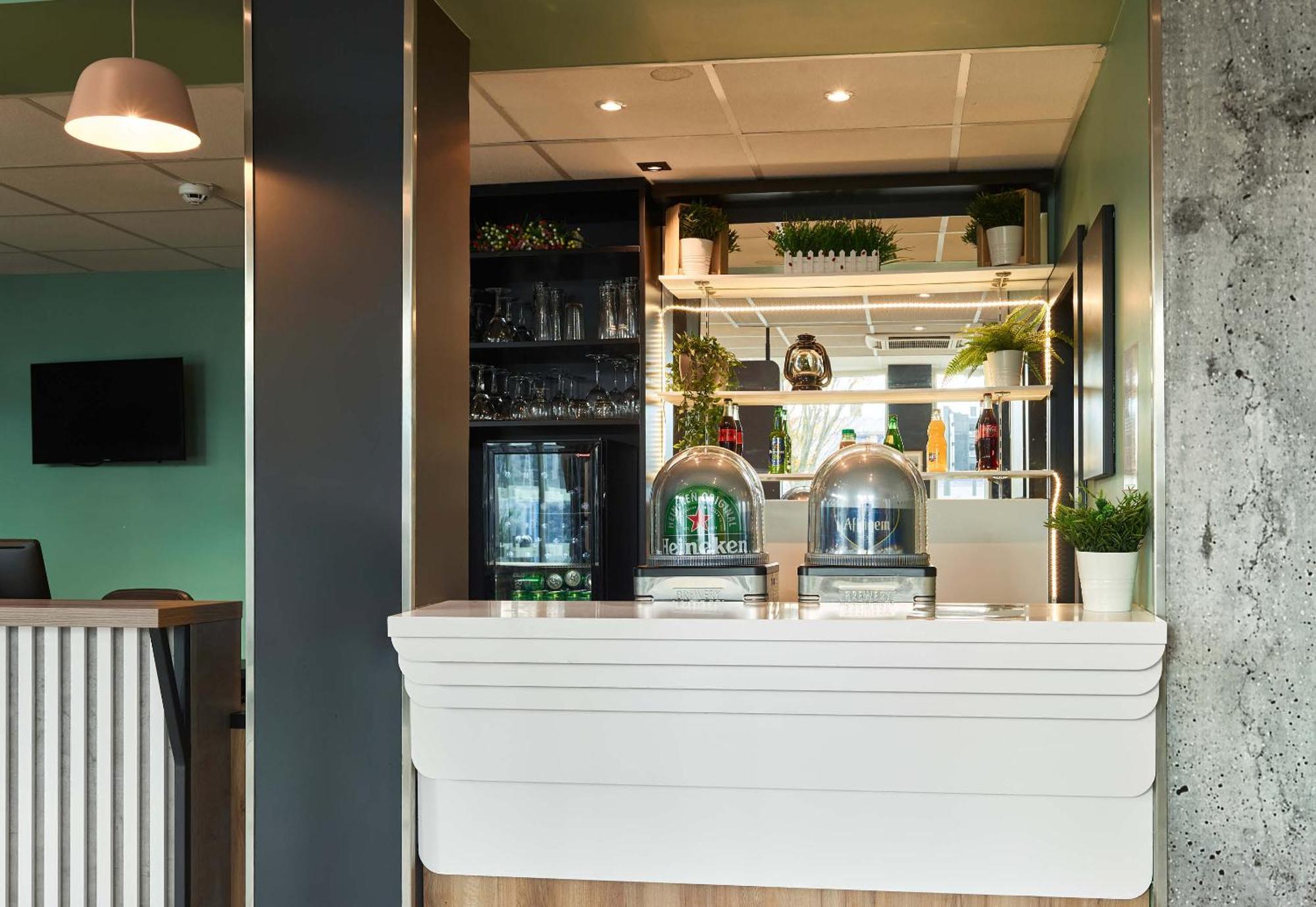 B&B Hotel Massy Gare Tgv 外观 照片